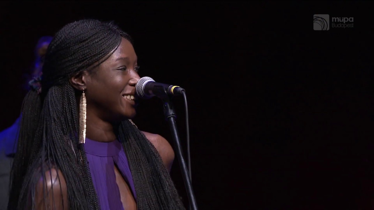 Dionne Bennett - Little G Weevil Band: I Didn`t Take Your Man (Live at Müpa Budapest)