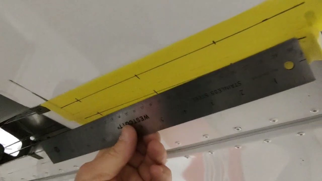 AD142 Fuel Tank Retention video
