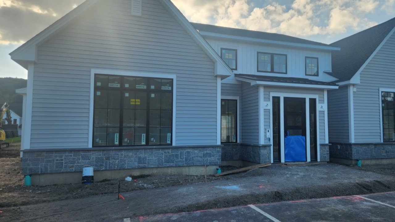 Discover Luxury Living at Regency at Woodbridge, CT