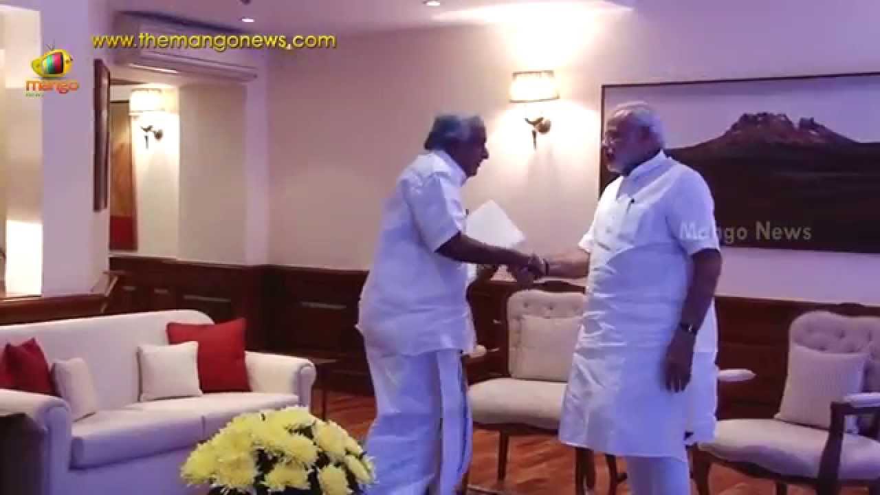 Kerala CM Oommen Chandy meets PM Narendra Modi