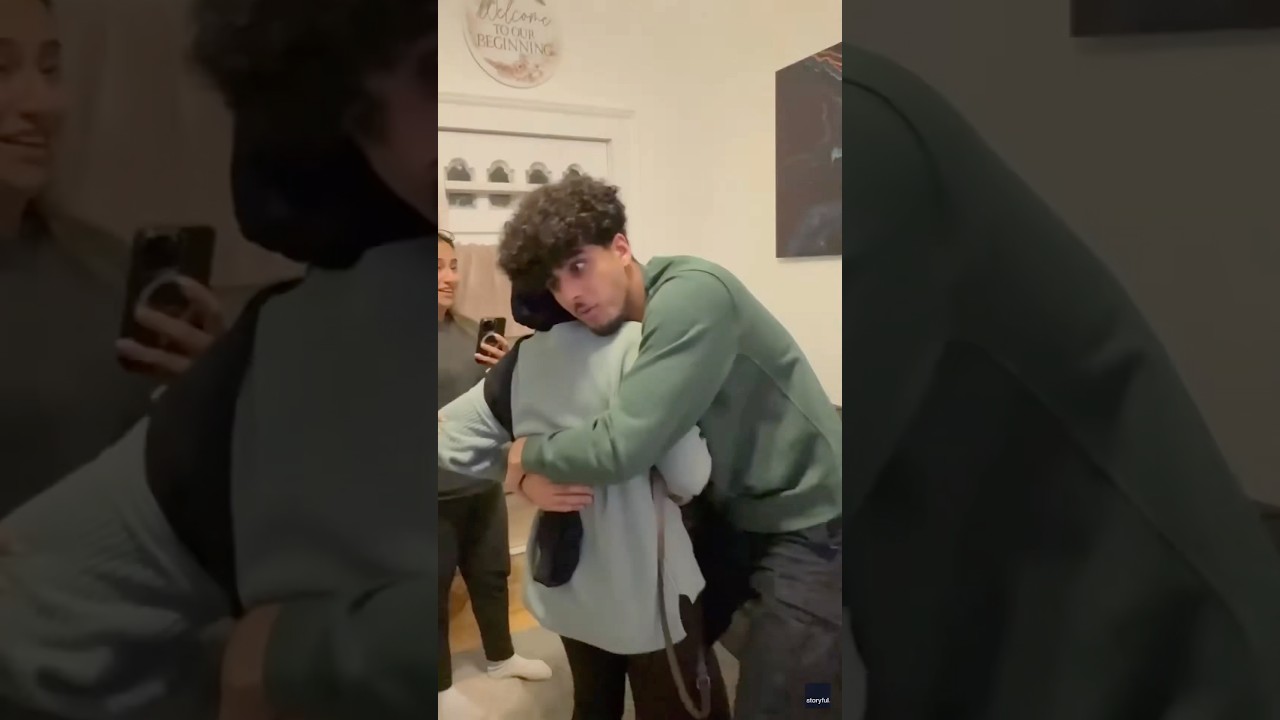 Реакция ее брата на объявление о ее беременности потрясающая ❤️