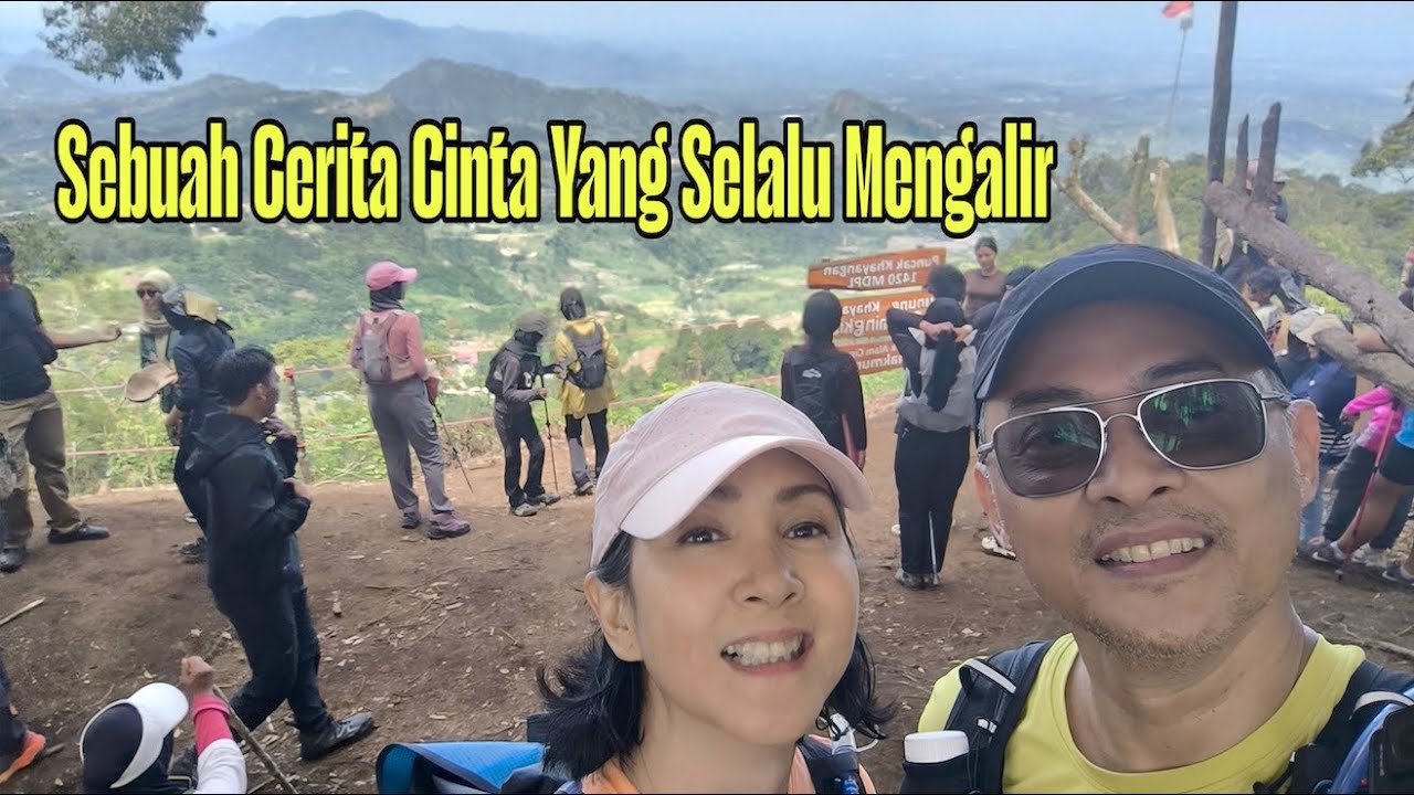 Ditentang Penduduk Setempat dari Curug Sejoli dan Puncak Khayangan 1420 mdpl  Sukamakmur Jawa Barat