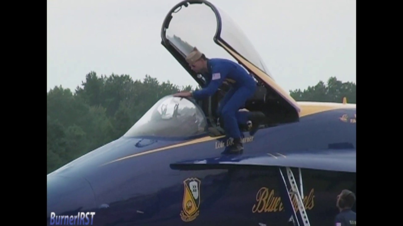 Blue Angeles Oceana 2003 (Low show)