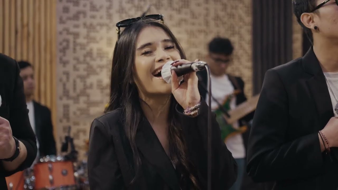 Mati Matian, Anugerah Terindah, Terakhir Kali (Medley Cover) By Astharasa #cover #mashup #trending