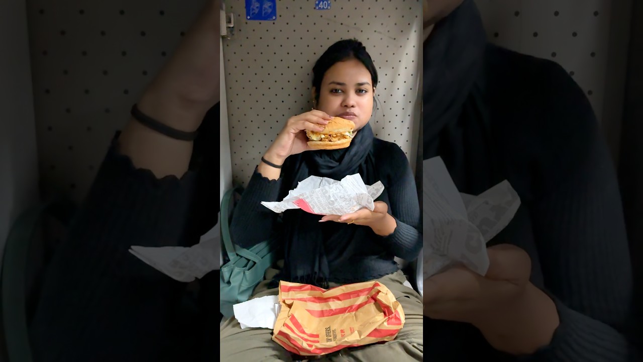 Vande Bharat sleeper express #minivlog #travelfood #bengali #wedding food #vandebharat #shorts