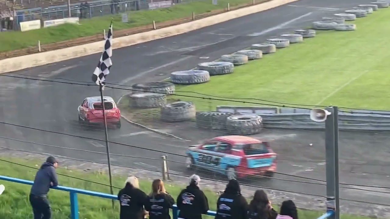 Pro stock final @Cowdenbeath racewall 14/5/22