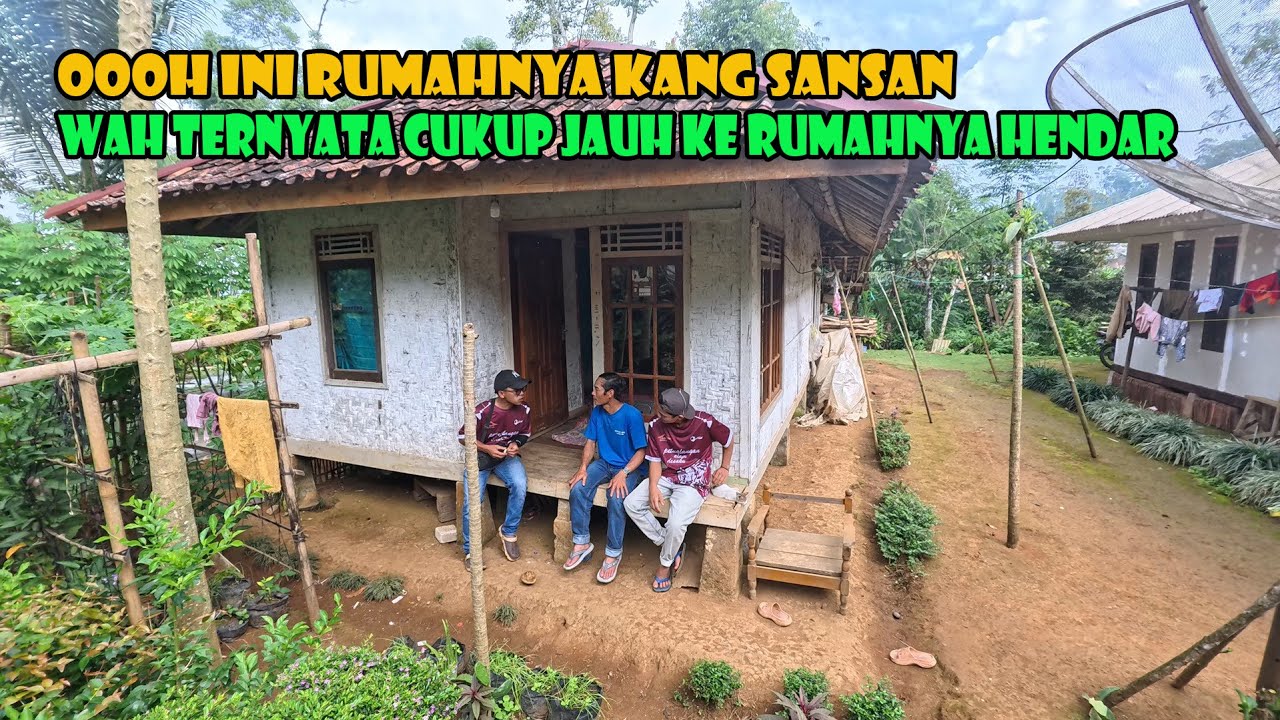 Berkunjung Ke Rumah Kang Sansan..WOW Ada Buah Melodi Dan Banyak Tanaman Sekeliling Rumahnya.