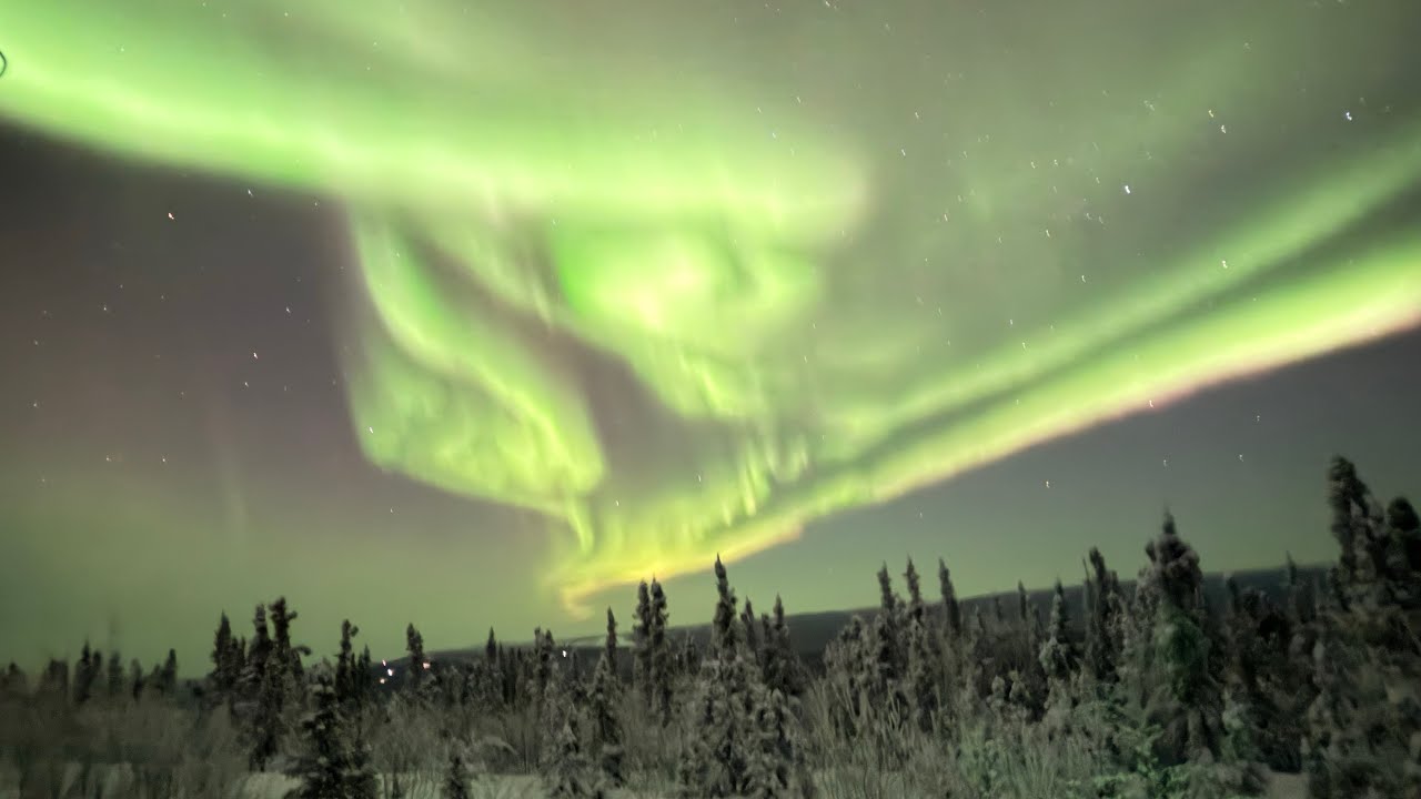 Fairbanks Winter Adventure ❄️ Chasing the Aurora, Dog Sledding & Ice Fishing in Alaska