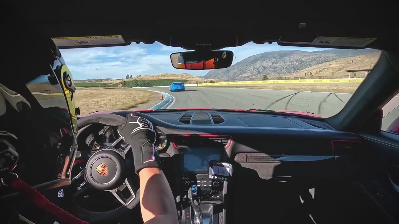 Area 27, 991.2 GT3 RS + 718 GT4 RS