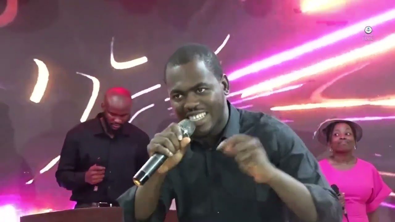 Praise & Worship medley by Shedy Songs and RCCG CAYC Choir