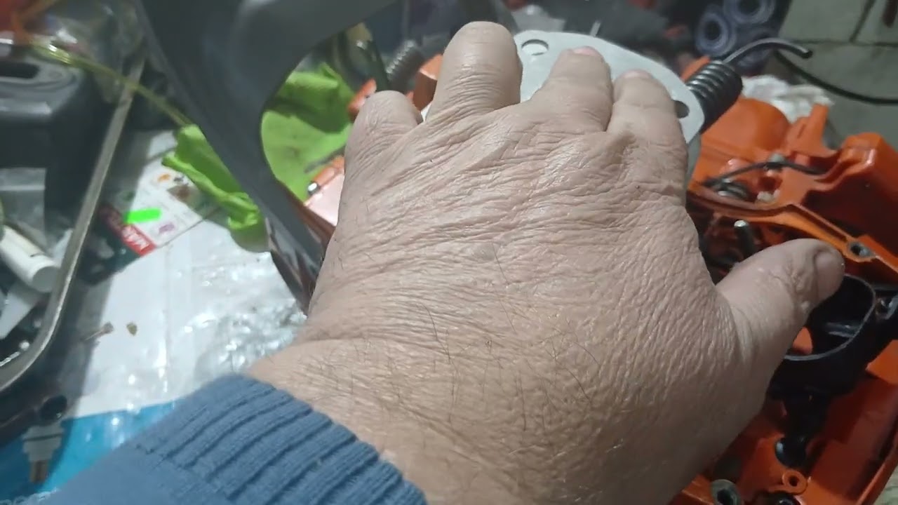 HUSQVARNA 372XP CU AMBIELAJU DEFECT SE SCHIMBĂ AMBIELAJU ȘI SETU