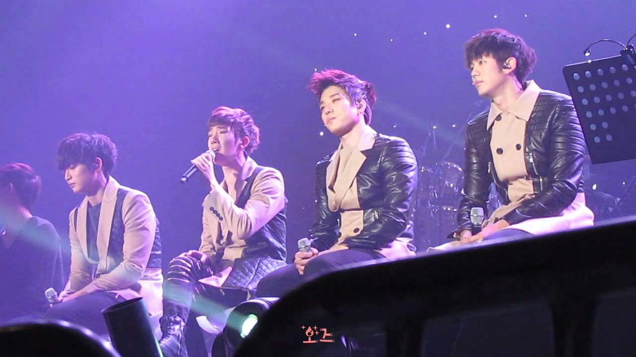 111225 2AM Christmas Concert - Acoustic Medley(Only You & 못잊은거죠)