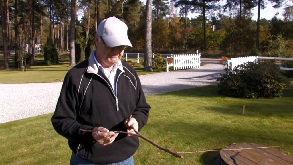 Lennart Tordenheim berättar om tekniken med slagruta.