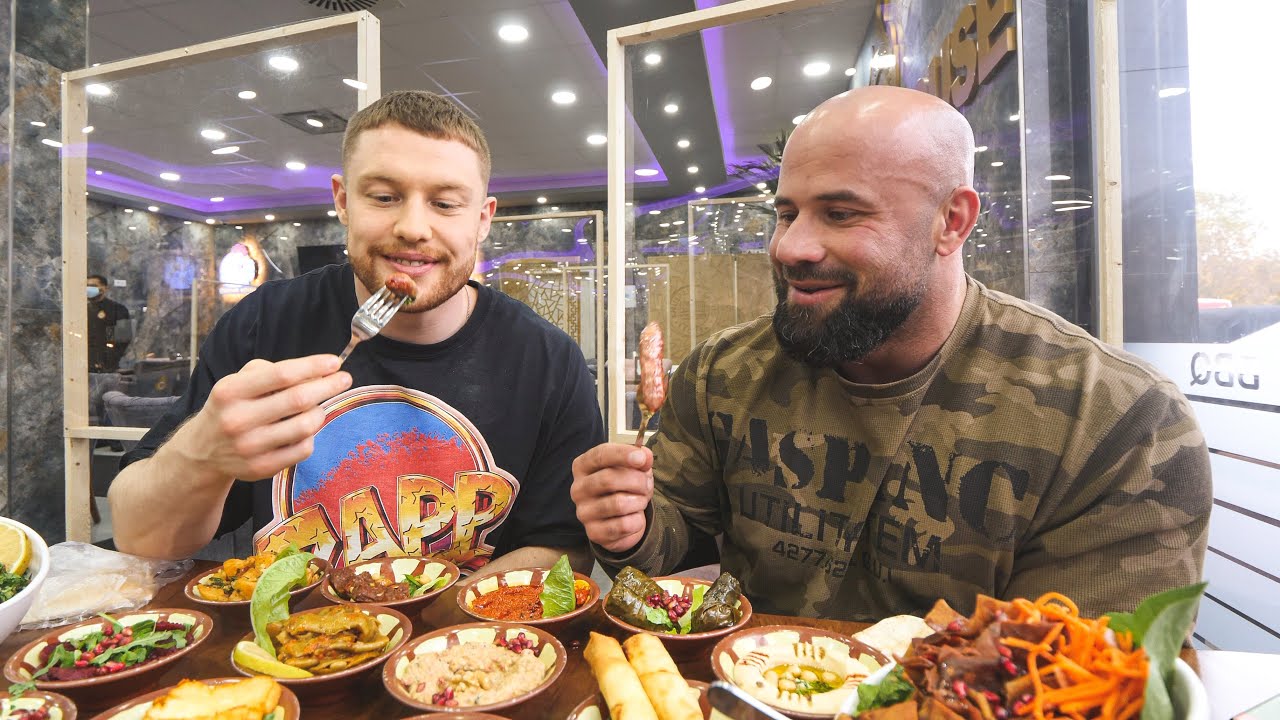 Wir ESSEN uns durchs RUHRGEBIET🍗🥙 Chicken, Tajine, Falafel mit @BeastKitchen