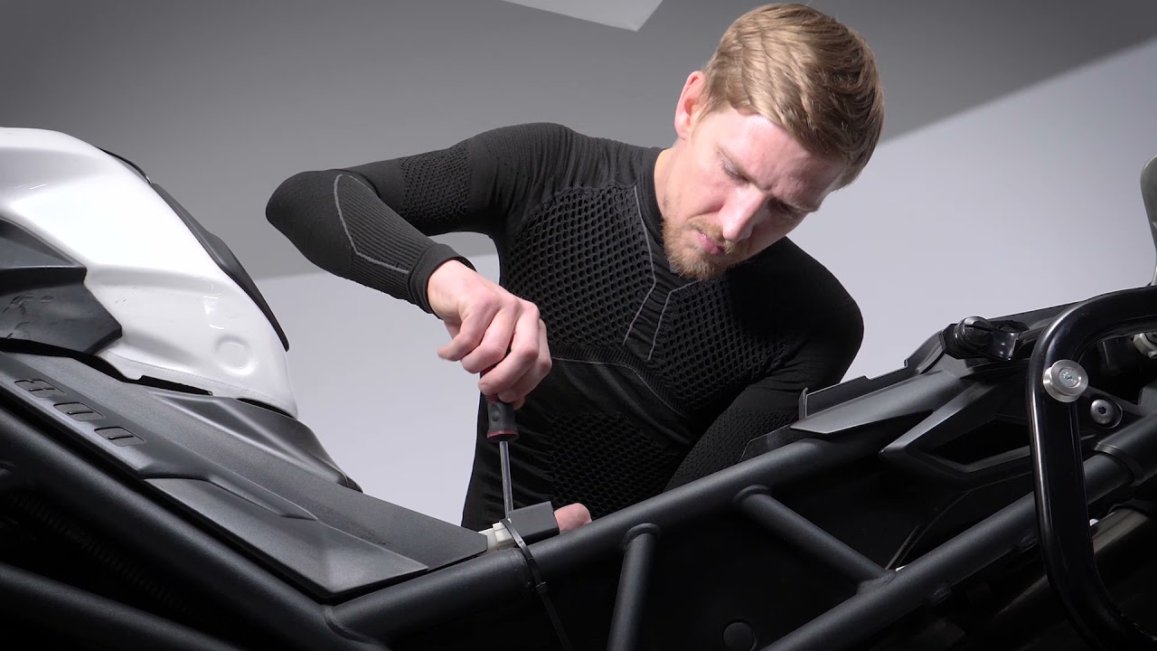How to Fit Your KEIS Heated Clothing Power Lead | Heated Motorcycle Gear Installation Guide