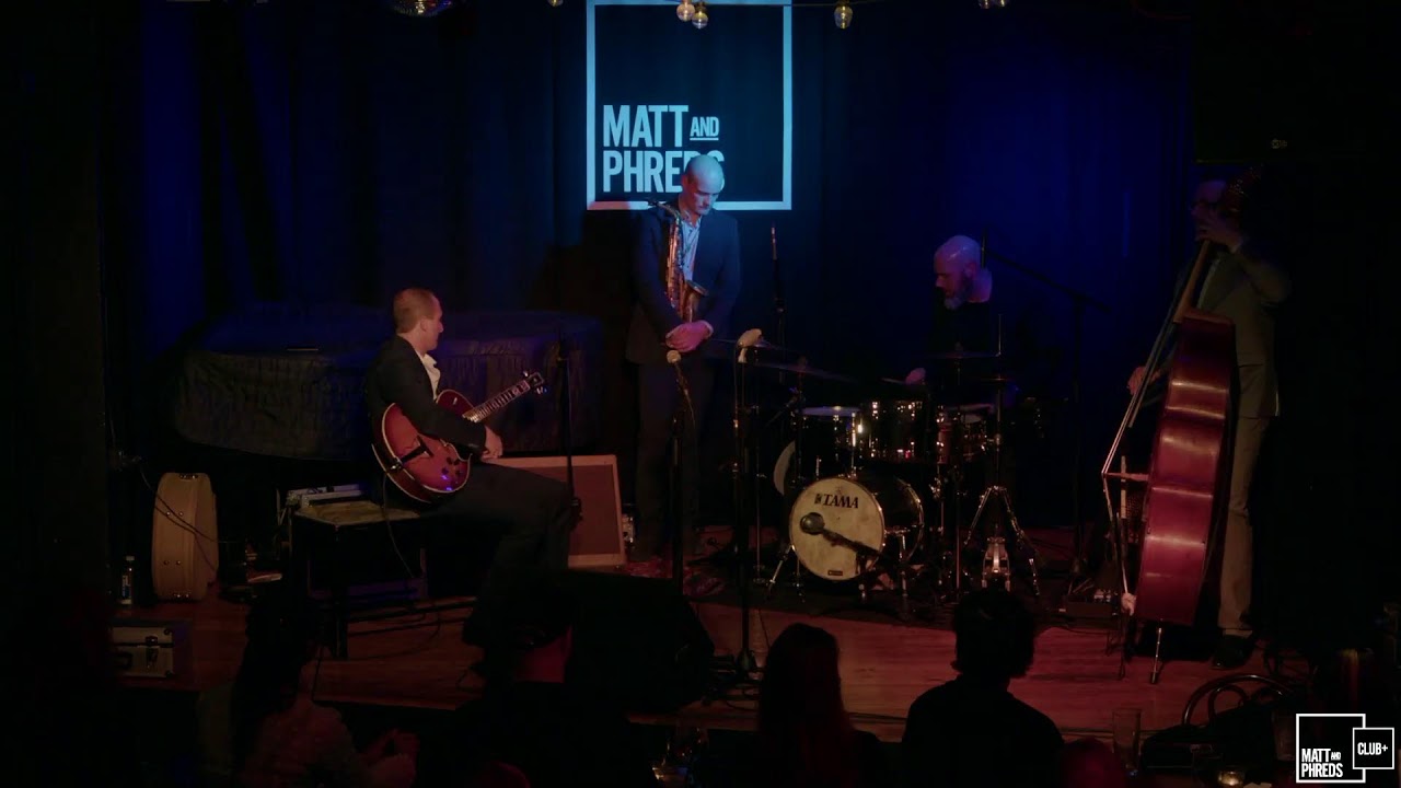 Pure Desmond Plays James Bond Songs - Live from Matt & Phred's