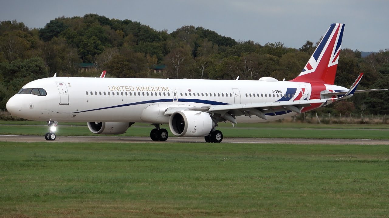 KING CHARLES DEPARTS FARNBOROUGH AIRPORT. Royal Flight to Rome. Airbus A321.G-GBNI. 22 October 2025.