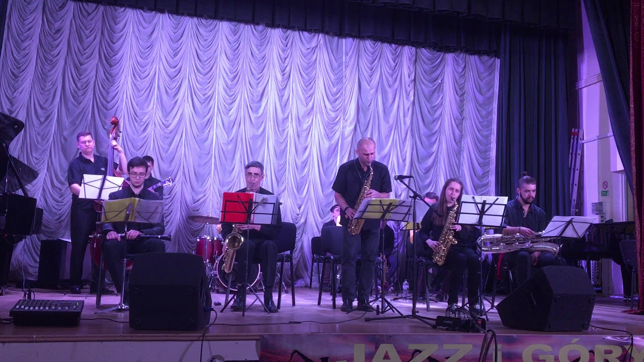 Theme from Frasier - Goodwin (Big Yellow Band)