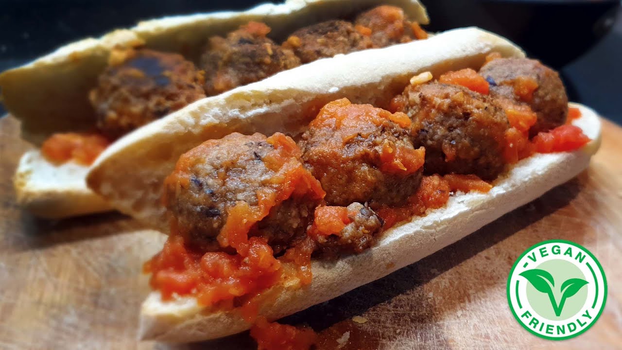 ALBONDIGAS VEGANAS de SOJA y POROTOS NEGROS + salsa RAPIDA - soyvelen