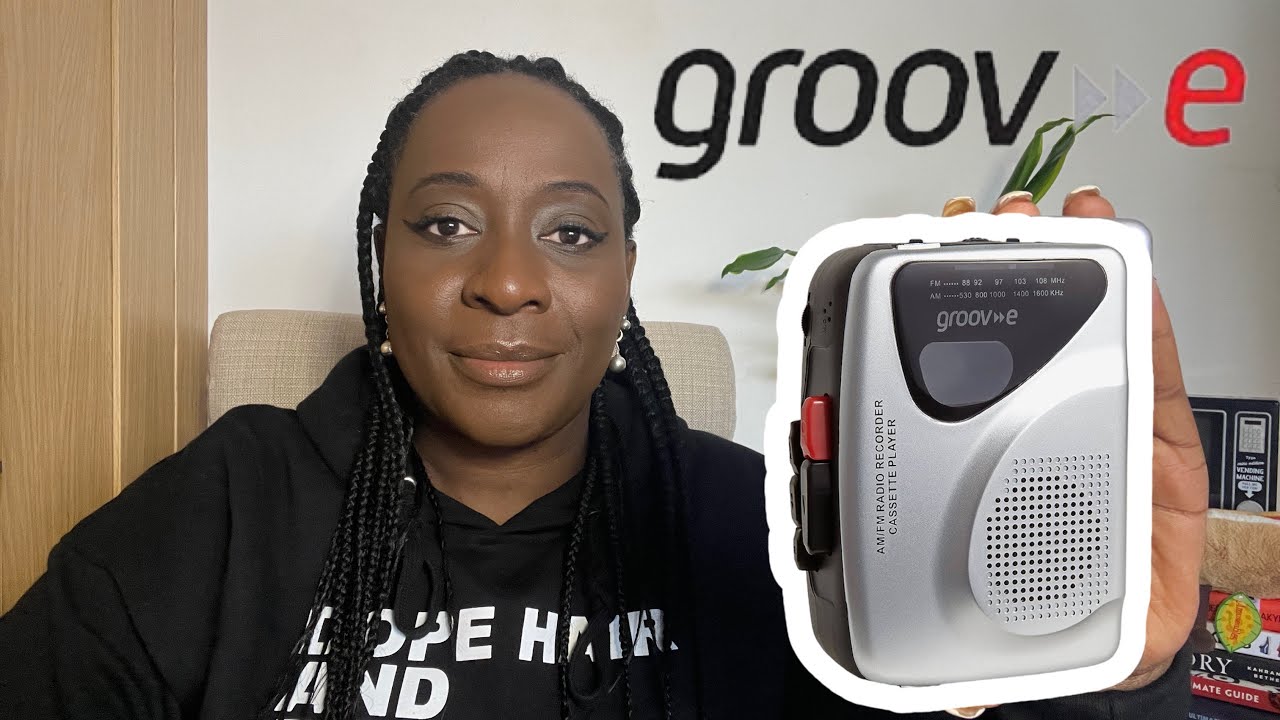 Groove - E Personal Cassette Player & Recorder