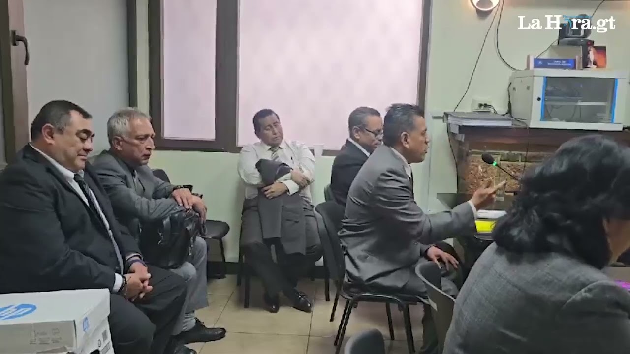 Jueces de Alta Verapaz piden menos exposición de su caso; Chen esta vez sí habló con La Hora