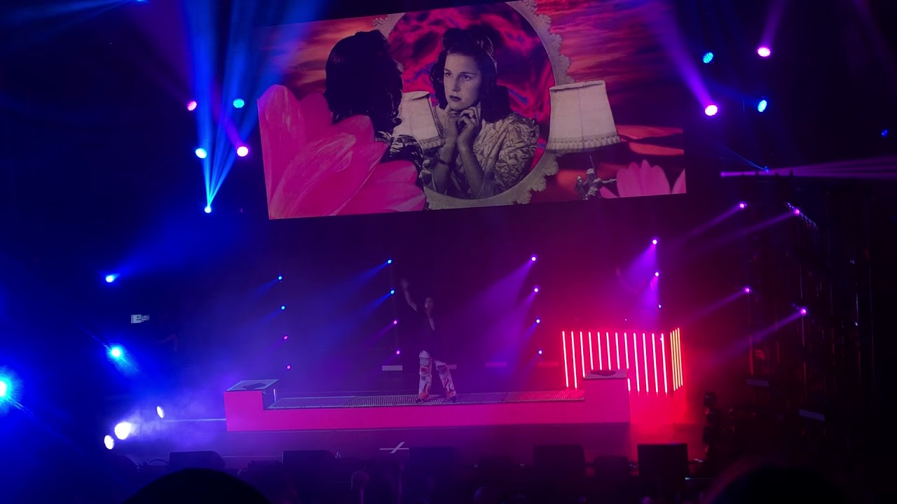 Newsflash! & See U Never - NIKI (88rising: 88 Degrees and Rising Tour - Live Atlanta, GA - 10/16/18)