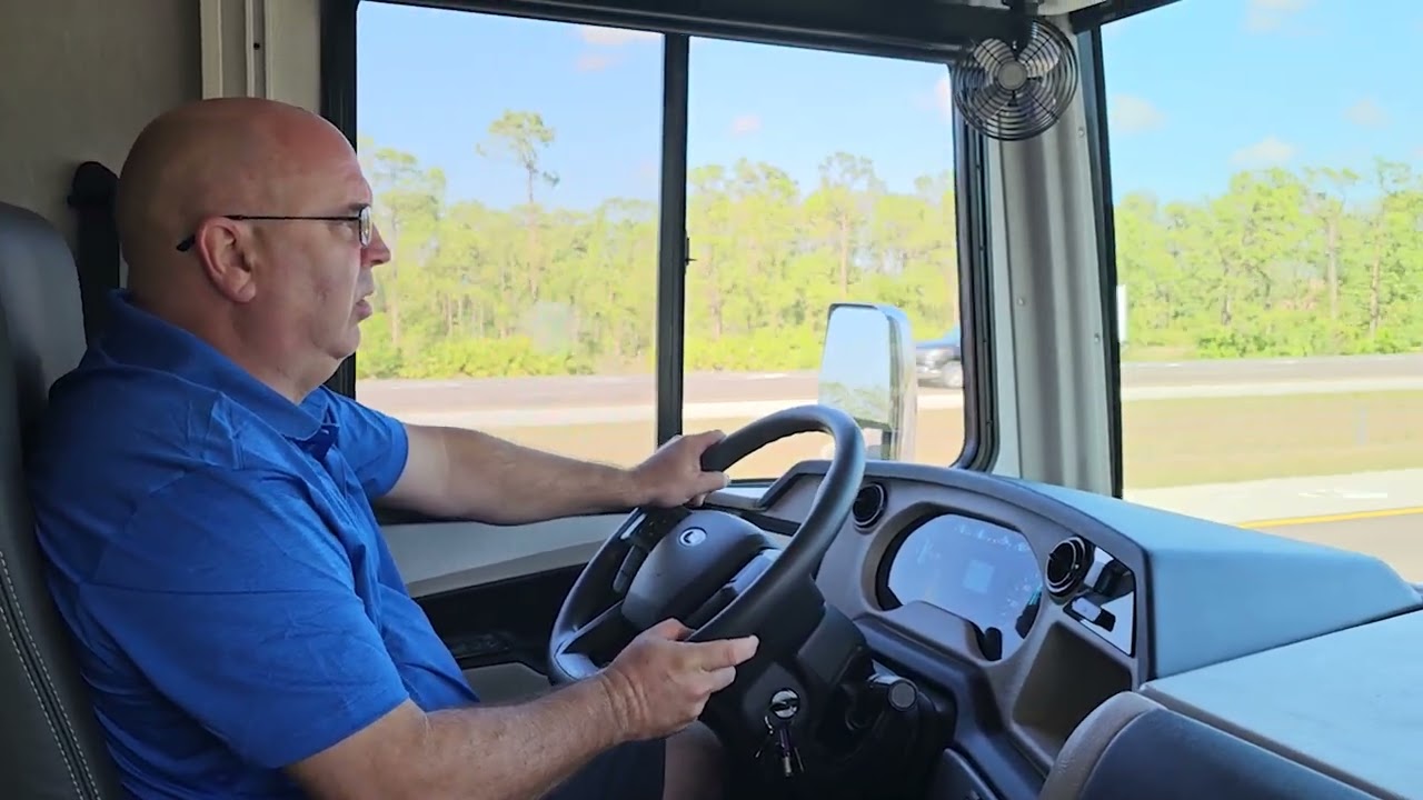 Gas RV Rides Like Diesel? LiquidSpring Review + Test Drive (Fleetwood Southwind 37F)