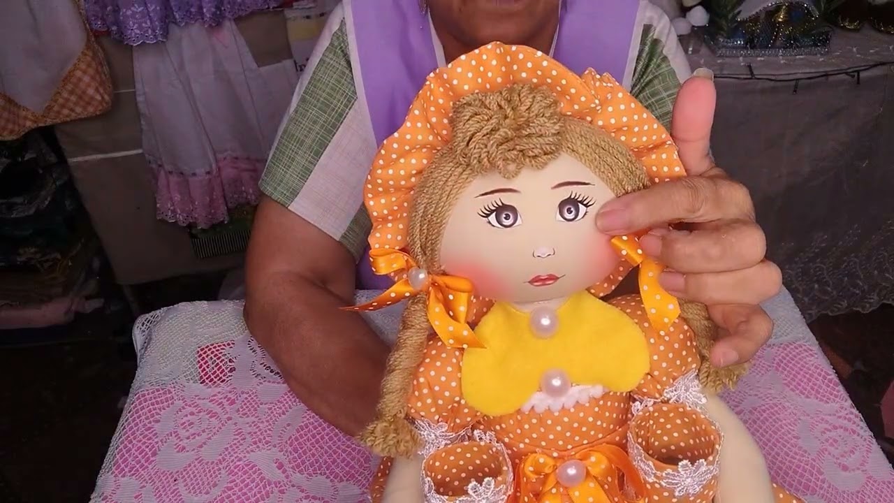 Bonequinha Utilitária. Reciclando e embelezando, vamos aumetar sua renda!