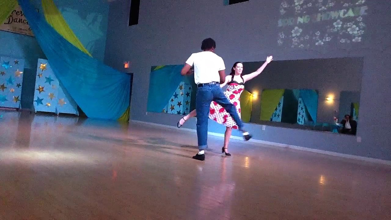 Amateur couple Emily & Rodney Swing 