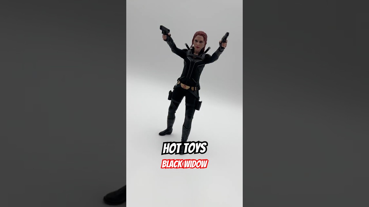 Hot Toys Black Widow figure 
