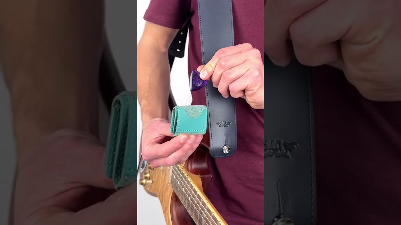 🎸 Compact Leather Pick Holder
