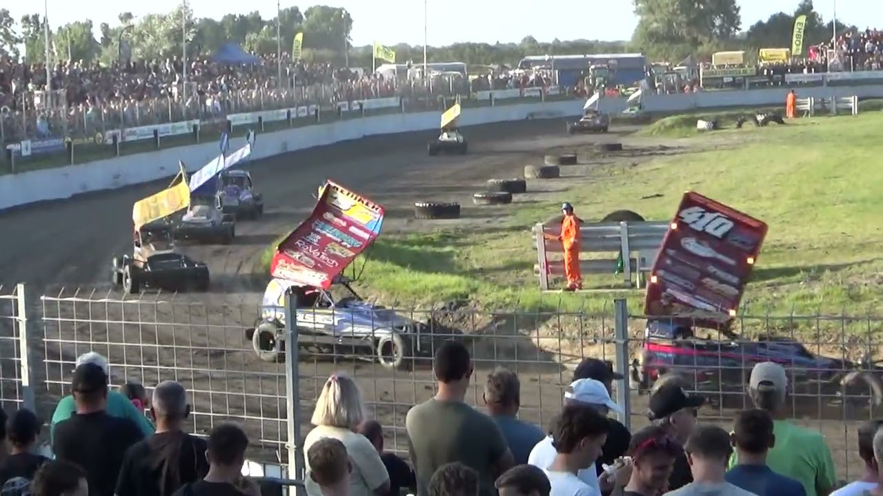 20250809 Sint Maarten F1 heat 6  #305 Ron van Wamelen