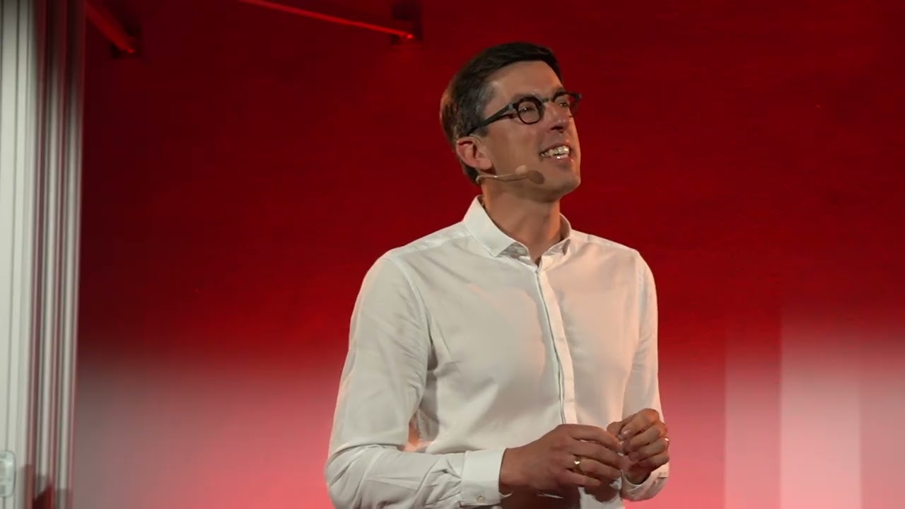 Le médecin du 21ème siècle : humain ou numérique ? | Emmanuel Bilbault | TEDxAmiens