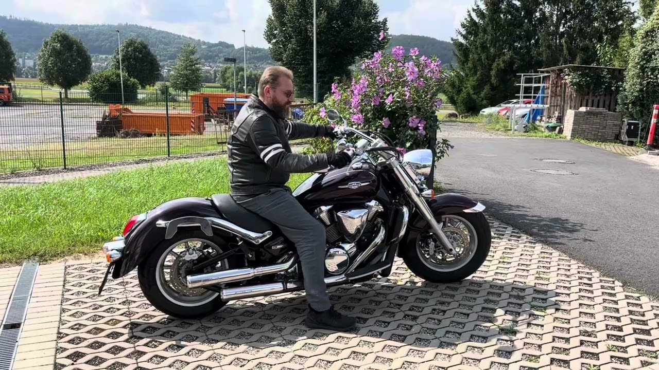 Intruder VLR 1800 C1800 mit Miller Cubana Sound