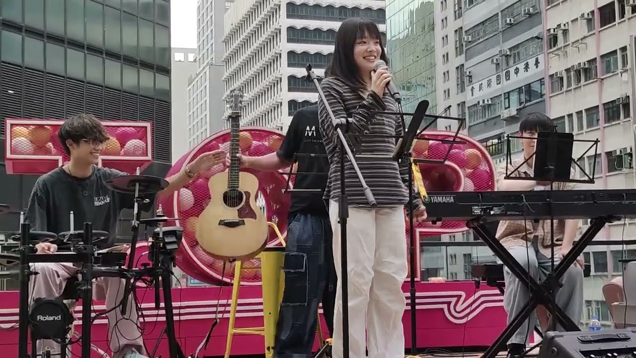 情歌/Please Please Please/多遠都要在一起/Viva La Vida (Cover by Ophelia 柯雨霏) @旺角T.O.P 空中花園 2024.10.27