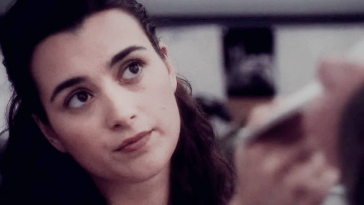 Tony & Ziva || this is not the time