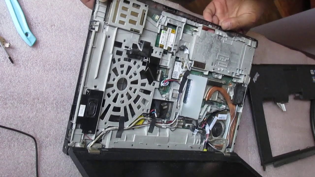 Повне розбирання ноутбука Lenovo ThinkPad T520 Полная разборка ноутбука Lenovo ThinkPad T520