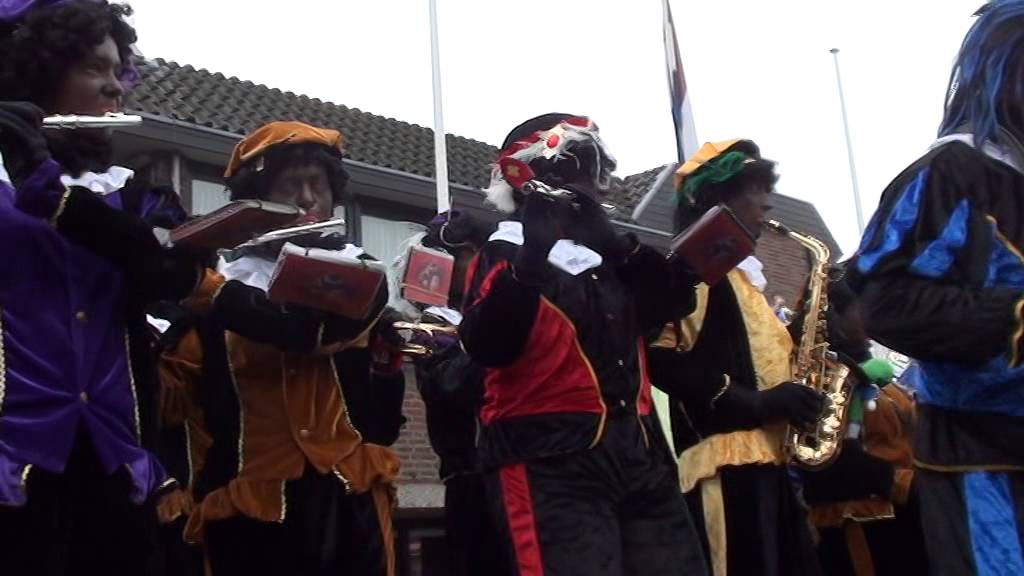 Zwartepietenbende - Mijdrecht - Ooh oh HeeJoo - 2014