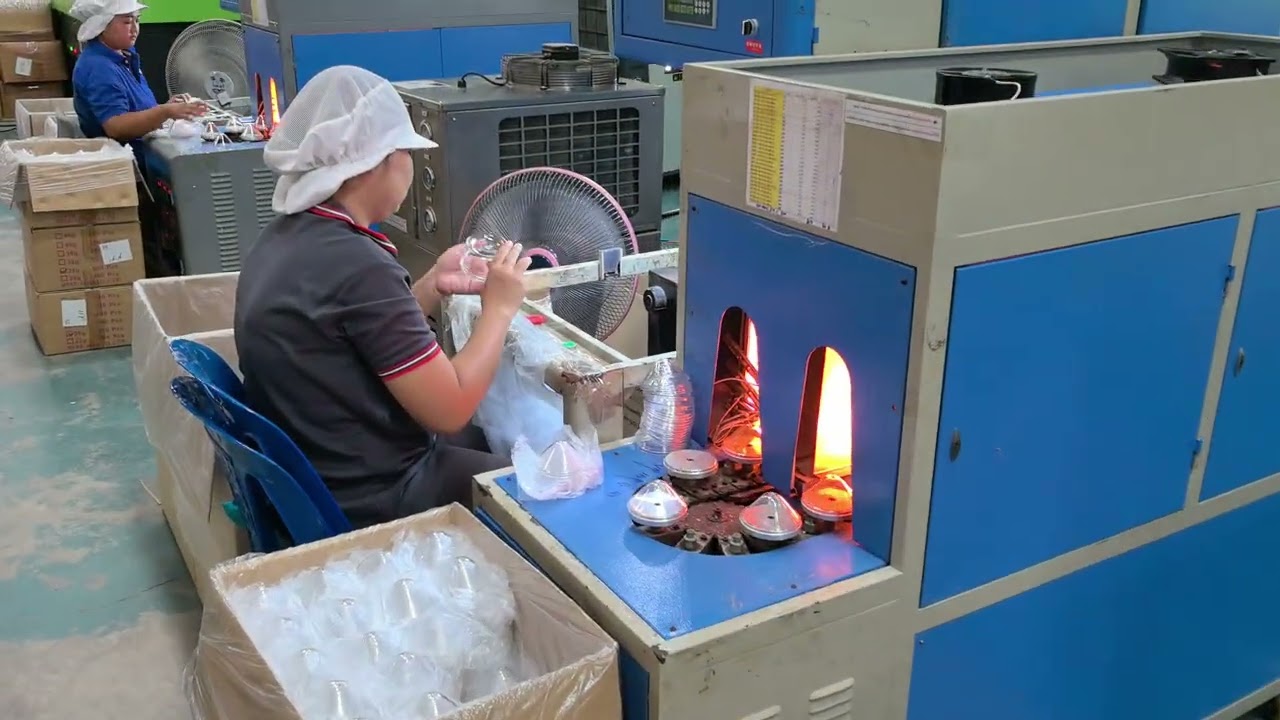 On-Site Bottle Blowing Solutions: Semi-Automatic Blow Molding Machines for Your Production Line