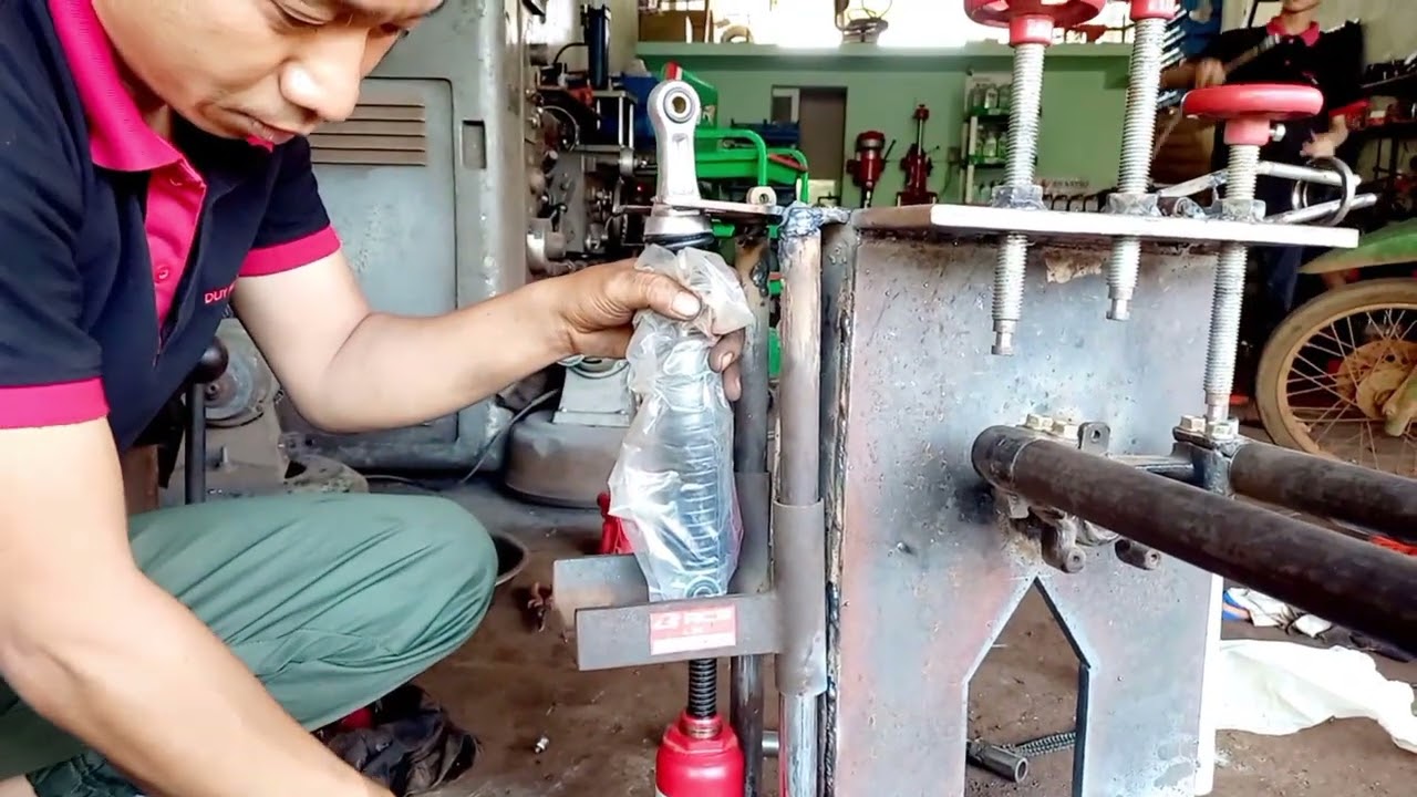 Hướng dẫn chi tiết cách chế tạo máy ép chảng 3 đơn giản | Phụ Tùng Chính Hãng | Xe Máy Duy Hiển