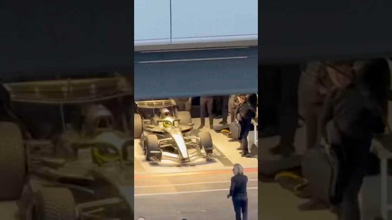 #F1