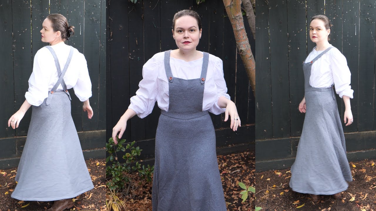 Machine knitting a pinafore dress