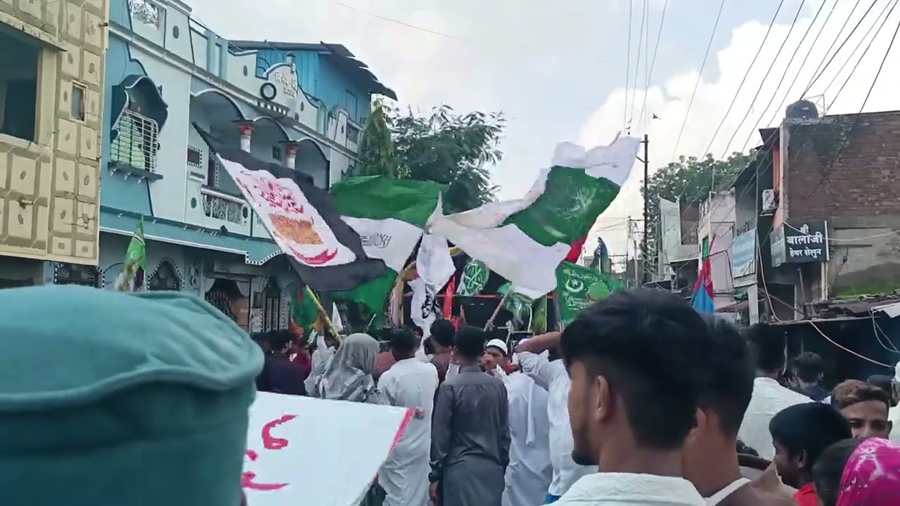 Jaora mein Eid miladunnabi ka juloos Husain Tekari thana ka fakir mohalla jaora 💫💯❤️