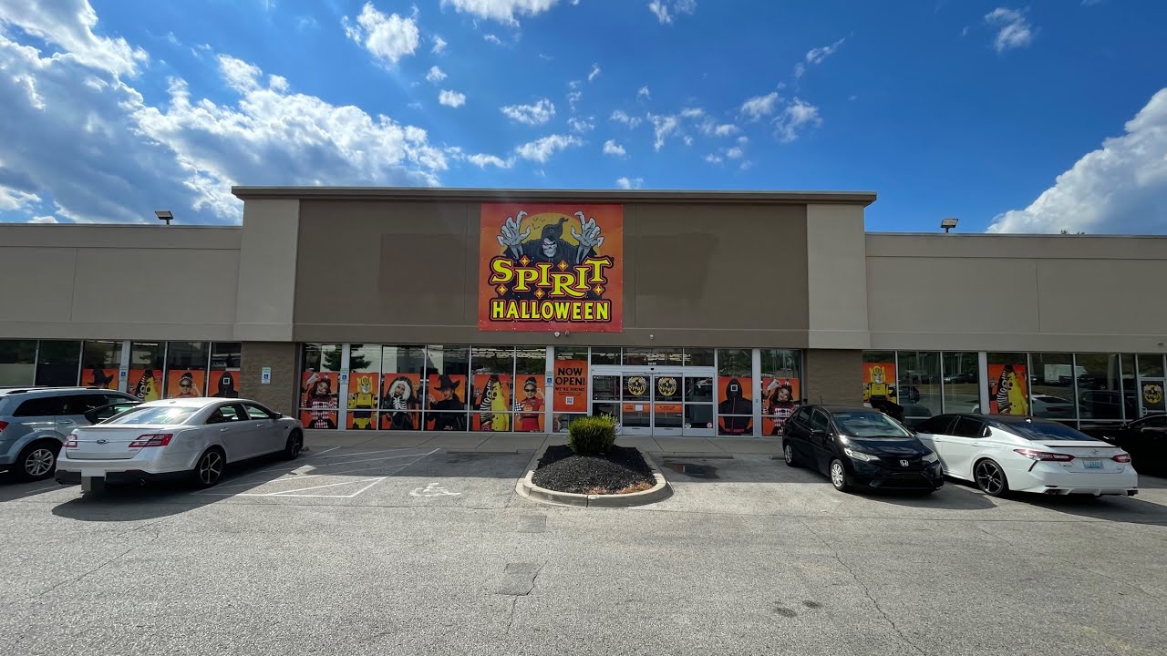 Хэллоуин на территории бывшего шоссе Big Lots Dixie Highway, 03.09.2025