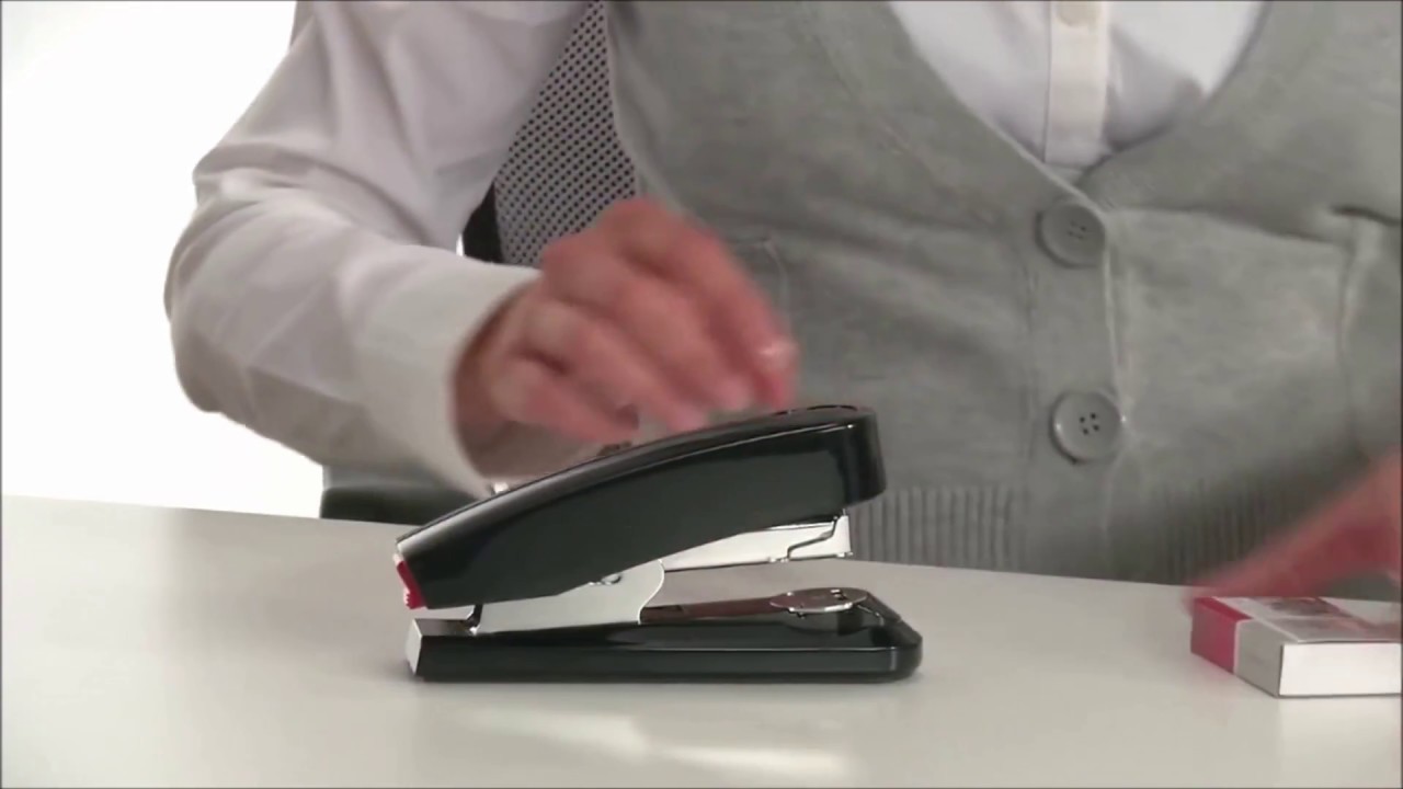Manufacturer Video of the Novus B4FC Compact Flat Clinch Executive Stapler