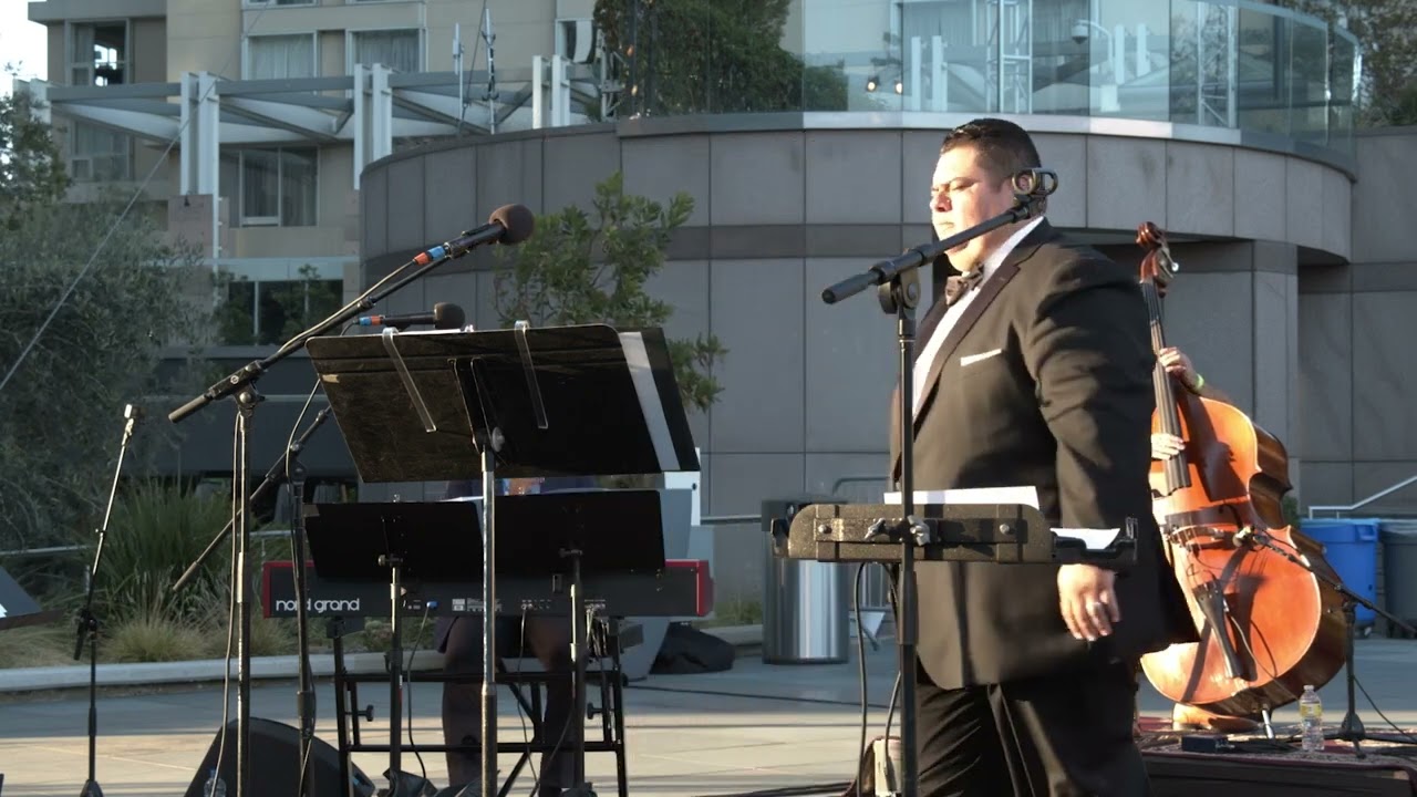Julian Torres at Grand Performances (Boleros de Noche)