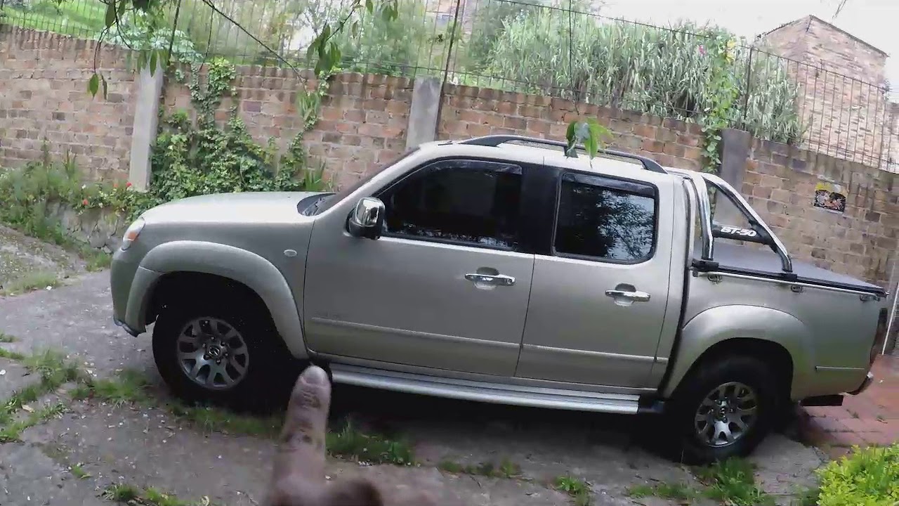 Mazda BT-50 2012