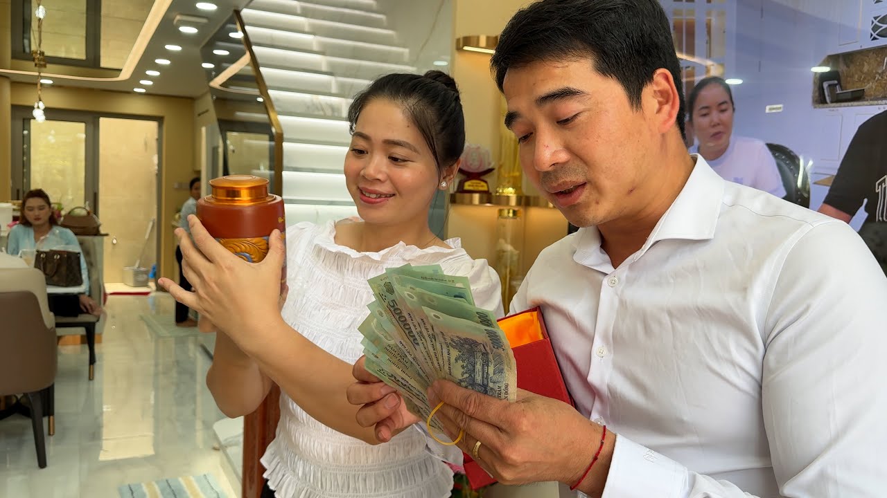 Bất ngờ với Món quà Tân Gia vô cùng Đặc Biệt của Anh A Páo, Anh Hải SaPa TV, Anh Nguyễn Tất Thắng