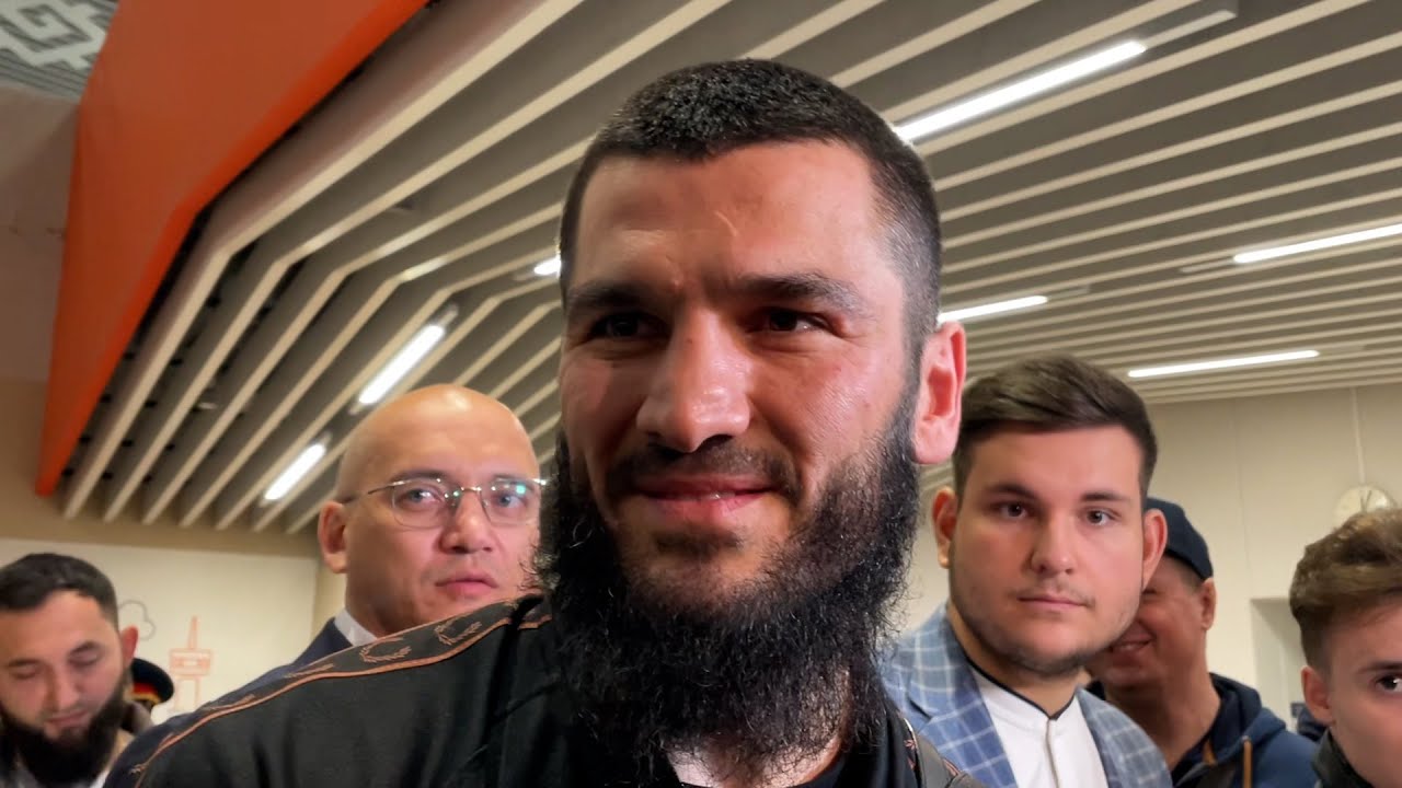 Бетербиев вернулся в Россию / 