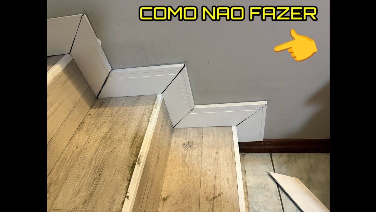Descubra como fazer recortes em rodapés em escada